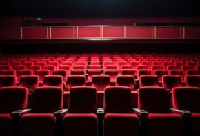 Photo des fauteuils d'un cinéma